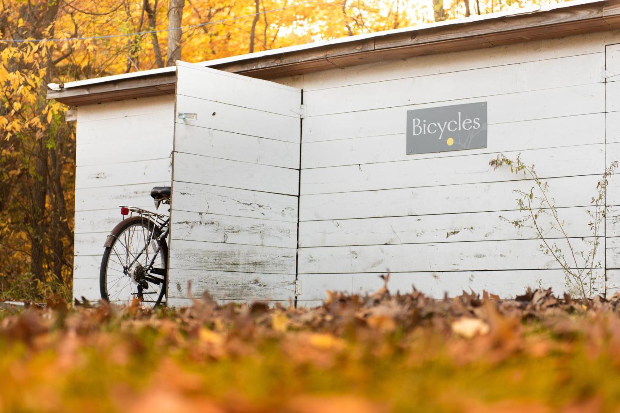 Goldberry Woods- A Modern Farm Resort Union Pier Exteriör bild
