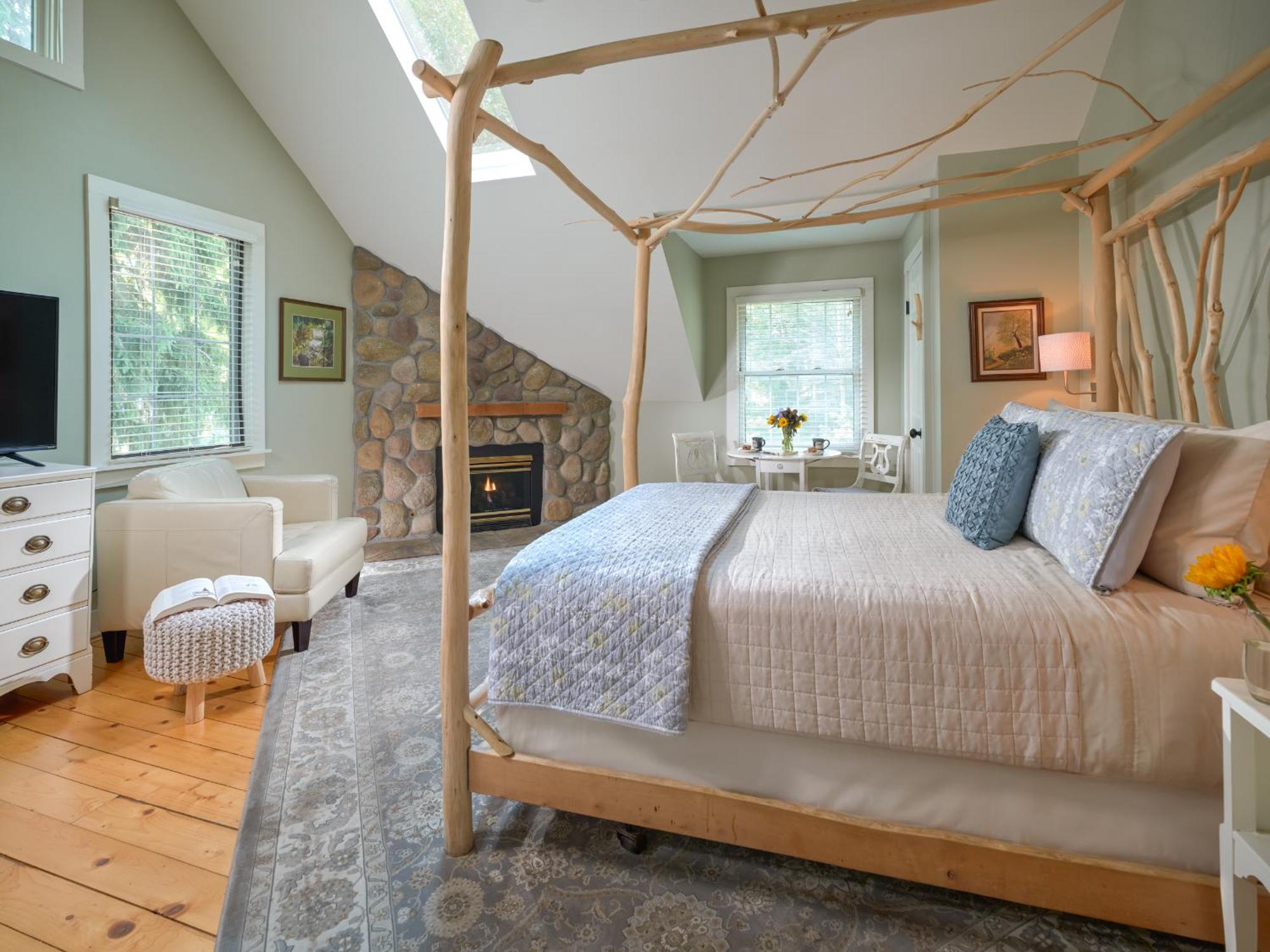Goldberry Woods- A Modern Farm Resort Union Pier Exteriör bild
